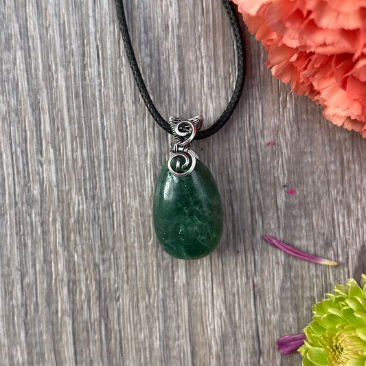 Green Aventurine Tumble Pendant