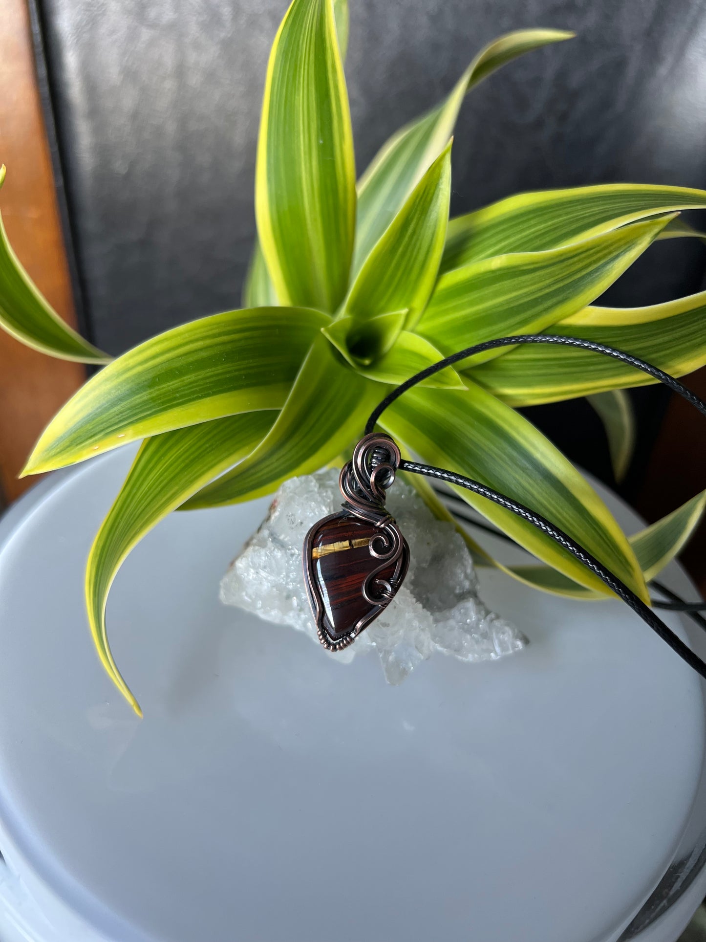 Iron Tiger Eye Pendant in Copper