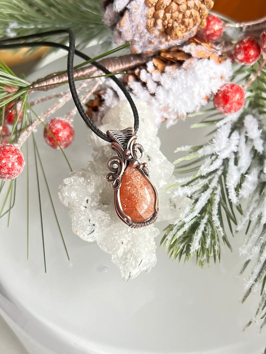 Sunstone Pendant in Oxidized Copper