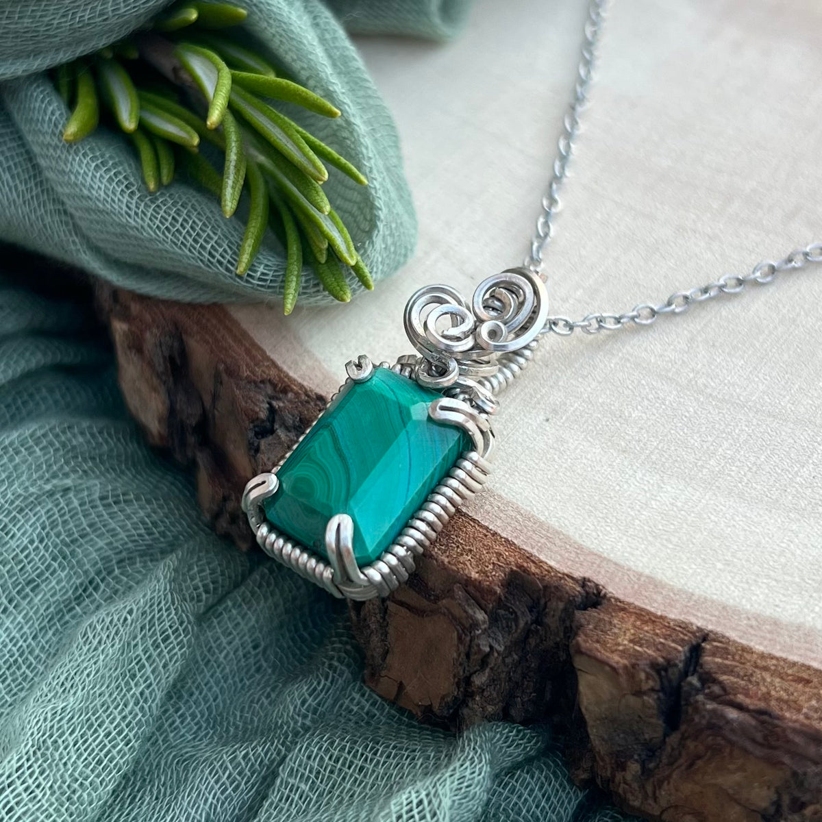 Malachite Pendant|Argentium Silver